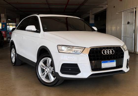 AUDI Q3 1.4 TFSI AMBITION GASOLINA 4P S TRONIC AUDI Q3 1.4 TFSI AMBITION GASOLINA 4P S TRONIC